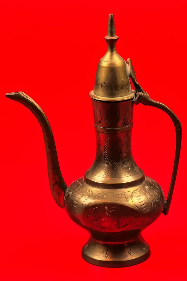 Pirinç Oymalı Dekoratif İbrik